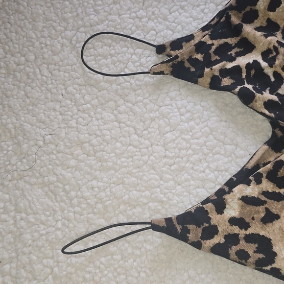 Gaze Animal Print Women's Bodysuit Set Of 2 Tops - Picture 6 of 14